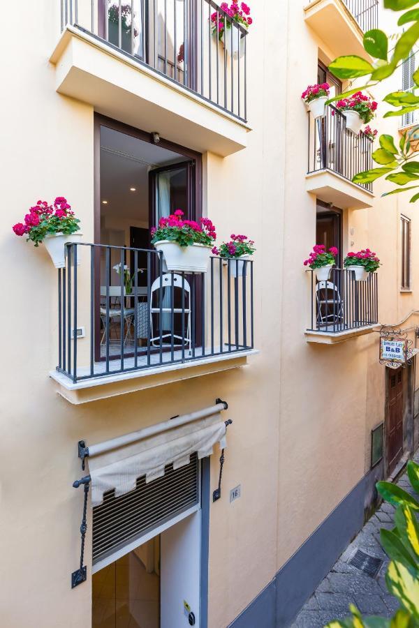 Sorrento Flats Aparthotel Exteriör bild